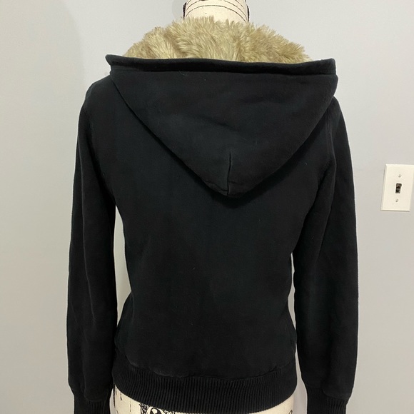 Winter jacket - Picture 3 of 8